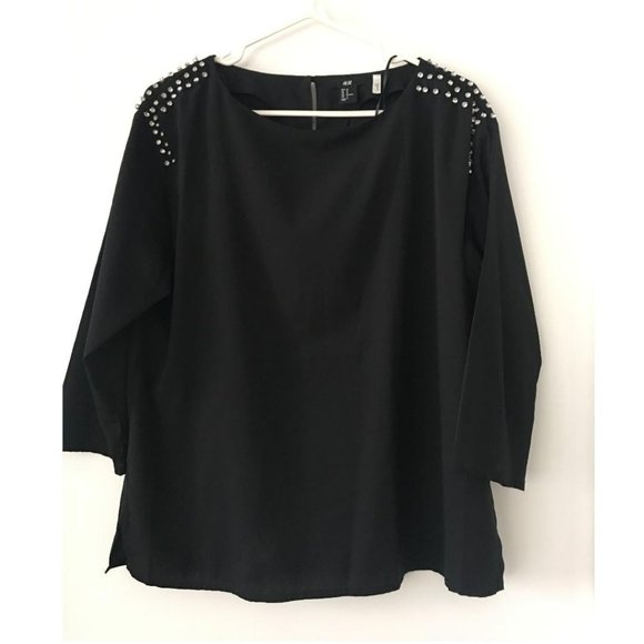 3/$25 H&M Stud Rockstud shirt top blouse, size 12 - Picture 1 of 4
